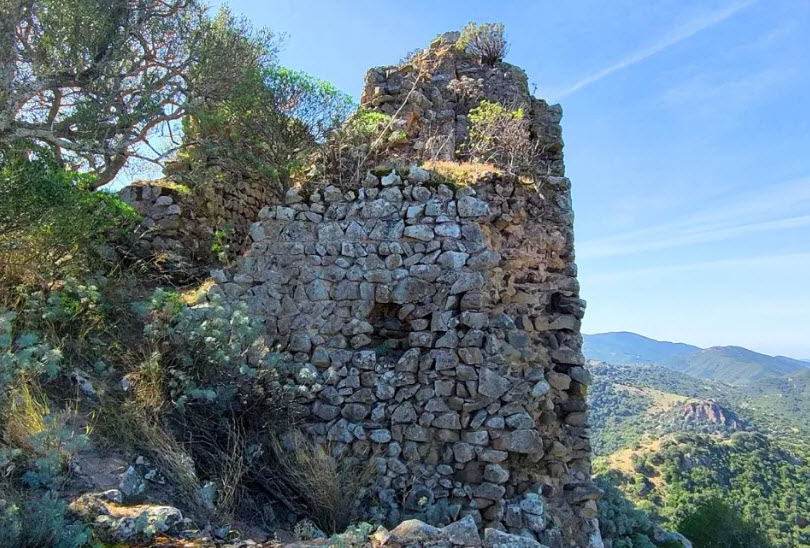 Castle of Gioiosa Guardia, Italy